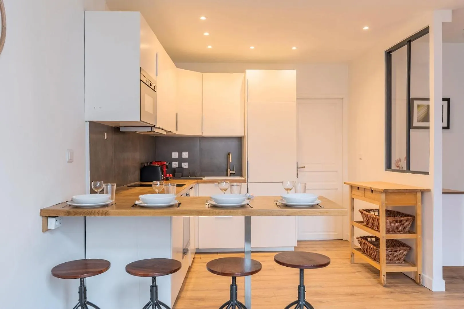 Apartament Lille Hypercentre / Gares - Superbe T2 Equipe 0*,